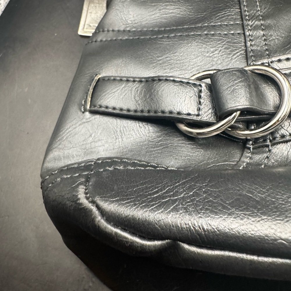 Nine West Gun Metal Shoulder Bag  Y2K  6” H x 15” L Classic Work Professional - Picture 6 of 16